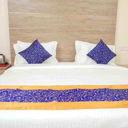 Redfox Hotel-T.Nagar Chennai Exterior photo