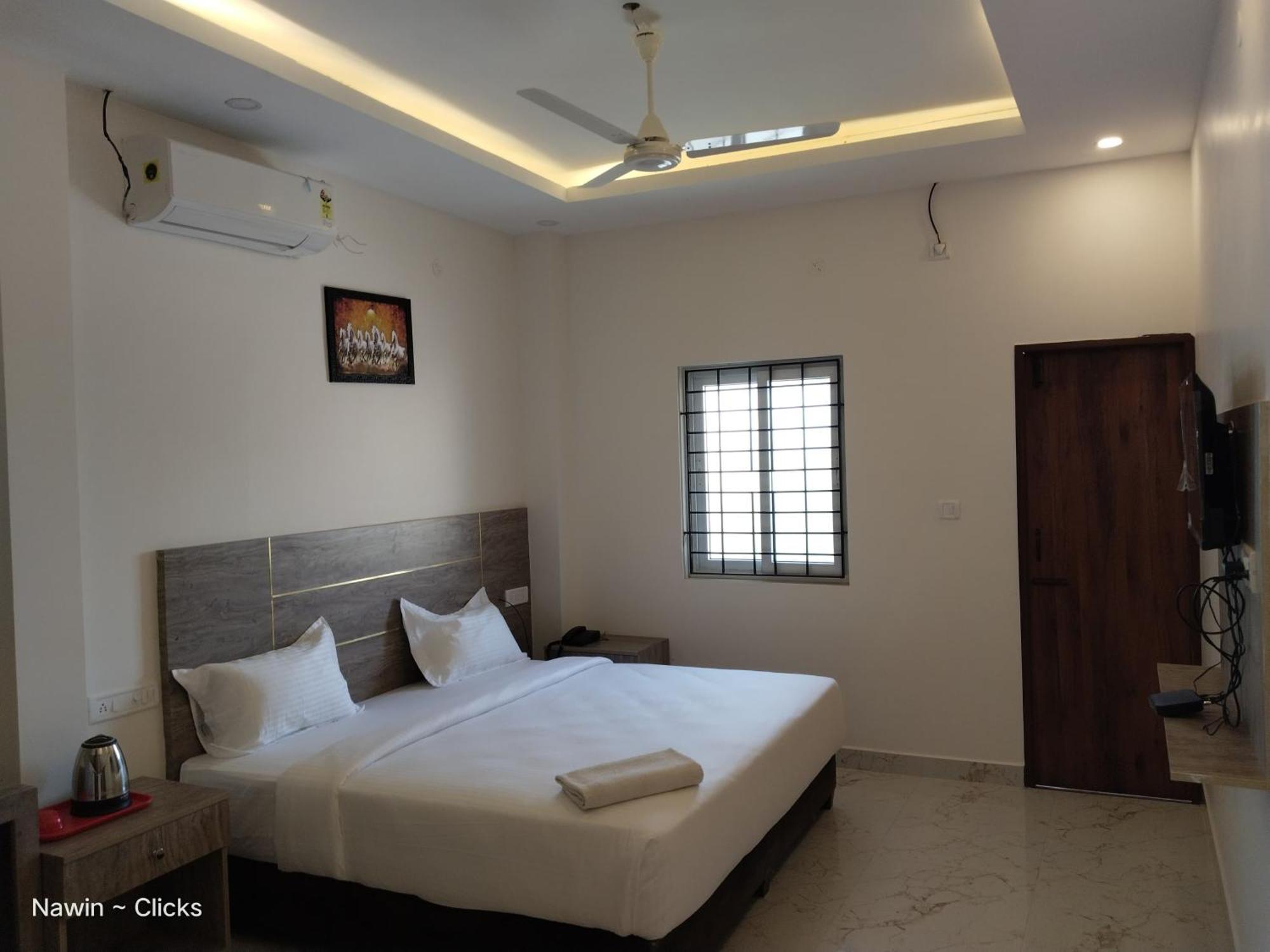 Redfox Hotel-T.Nagar Chennai Exterior photo